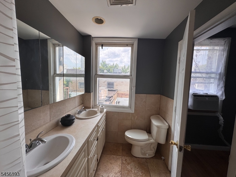 45 Halsey Street Newark NJ 07102