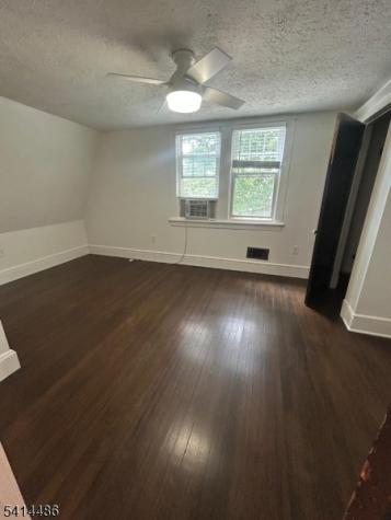 272 Lake Avenue Metuchen NJ 08840