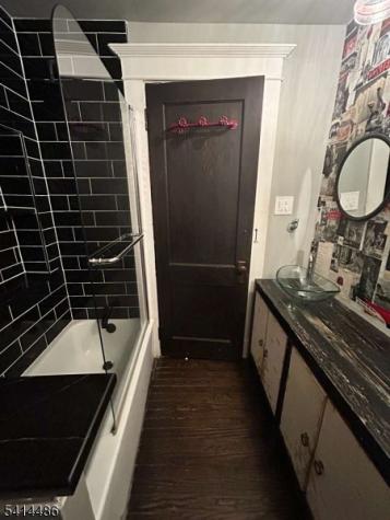 272 Lake Avenue Metuchen NJ 08840