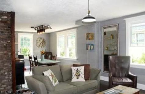 272 Lake Avenue Metuchen NJ 08840