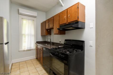 145 Park St-unit 2 Montclair NJ 07042
