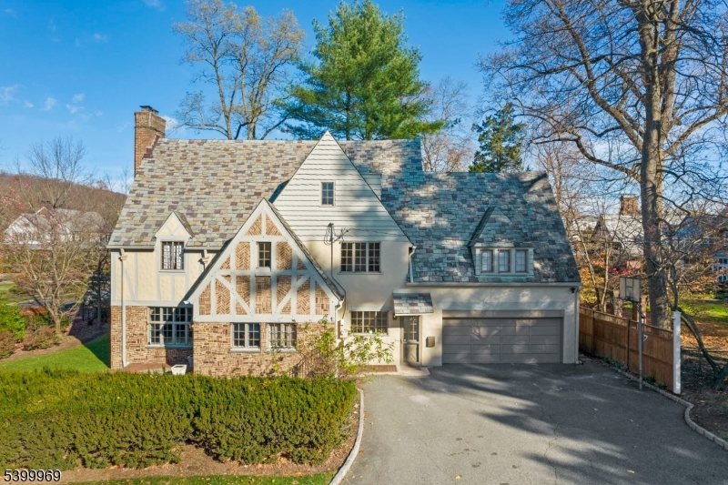 107 Clinton Avenue Montclair NJ 07042