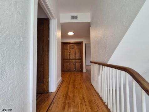 110 Hansbury Avenue Newark NJ 07112