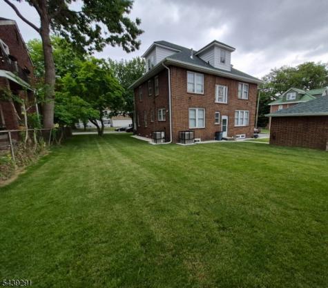 110 Hansbury Avenue Newark NJ 07112