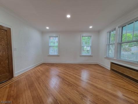 110 Hansbury Avenue Newark NJ 07112