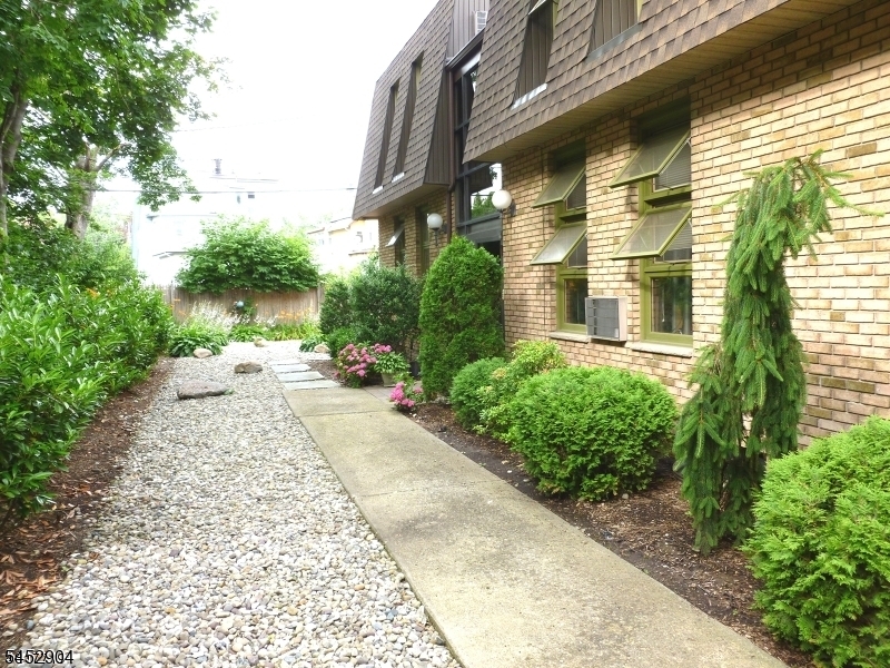 295 Claremont Avenue Montclair NJ 07042