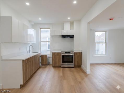 460 William Street East Orange NJ 07017