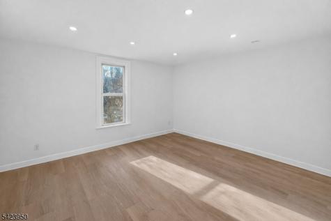 460 William Street East Orange NJ 07017