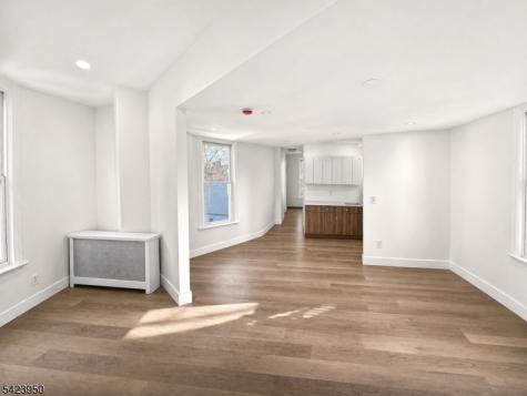 460 William Street East Orange NJ 07017