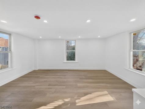 460 William Street East Orange NJ 07017