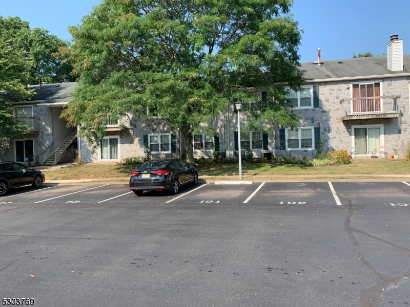 101 Quince Court Lawrence NJ 08648