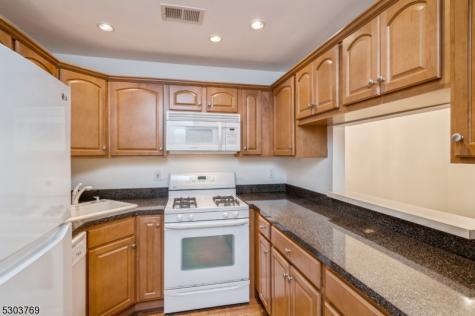 101 Quince Court Lawrence NJ 08648