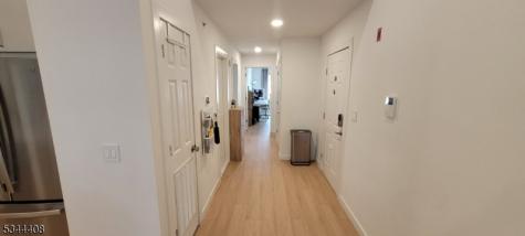 7 Soho Drive Jersey City NJ 07305