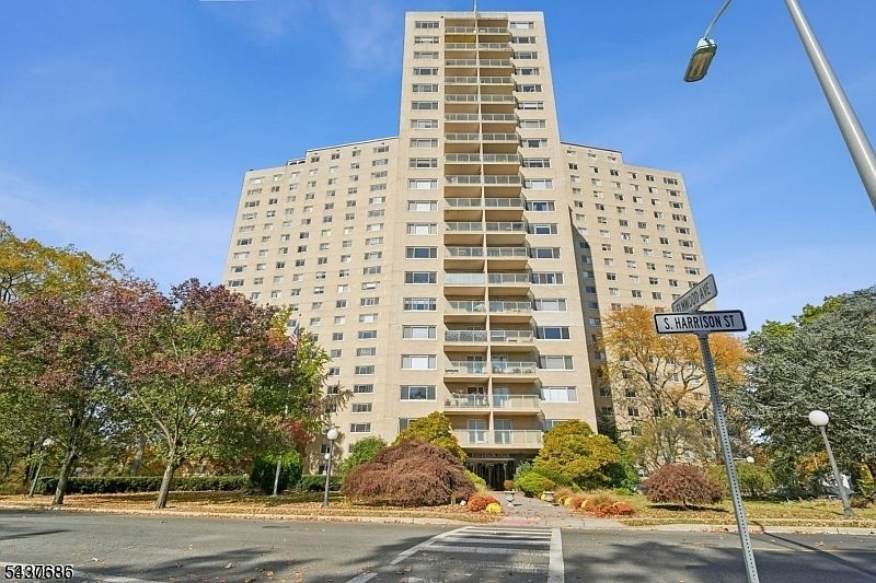 377 S Harrison Street East Orange NJ 07018