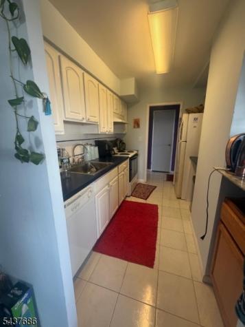 377 S Harrison Street East Orange NJ 07018