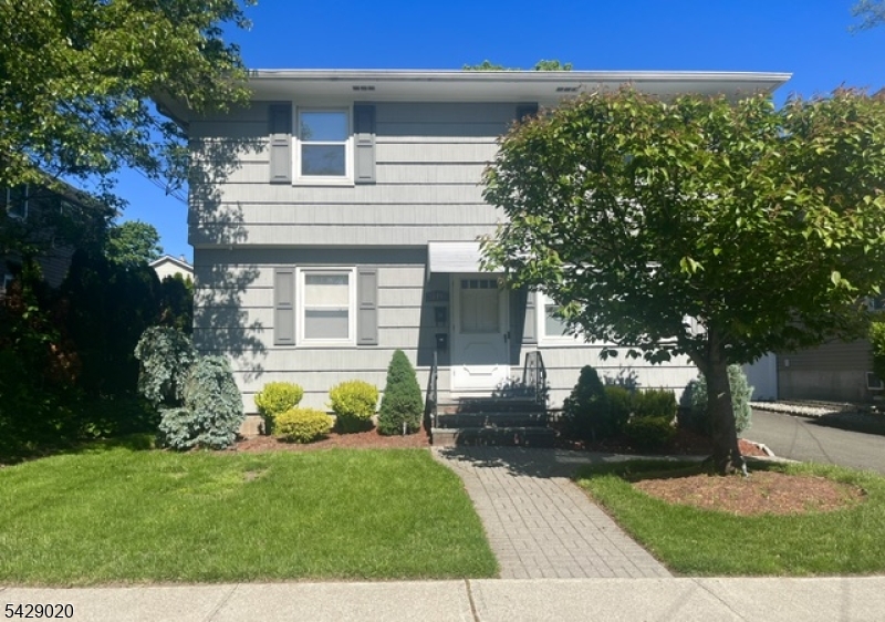 149 8TH Avenue Hawthorne NJ 07506