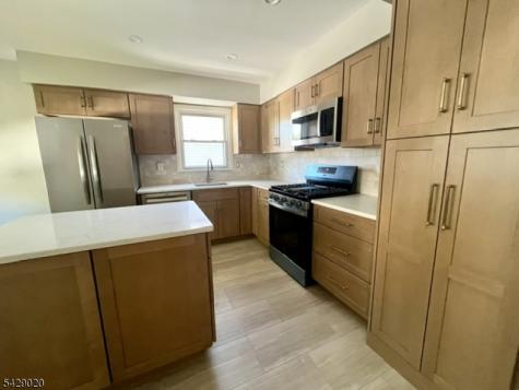 149 8TH Avenue Hawthorne NJ 07506