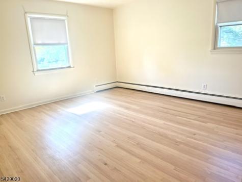 149 8TH Avenue Hawthorne NJ 07506
