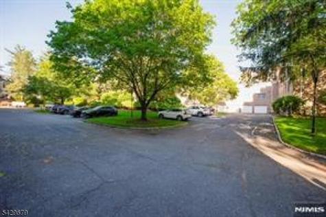 11 S Maple Park Ridge NJ 07656