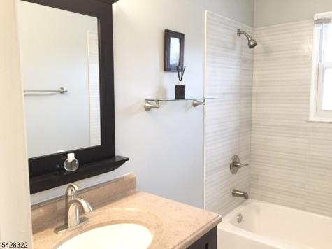 28 Deanna Drive Hillsborough NJ 08844