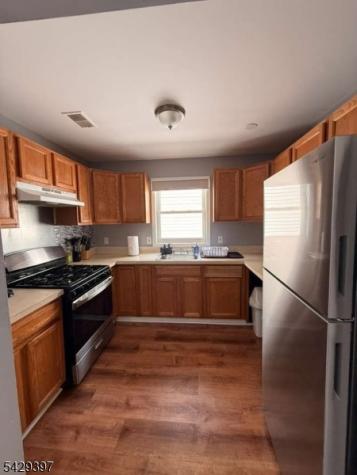 168 Grove Street Passaic NJ 07055