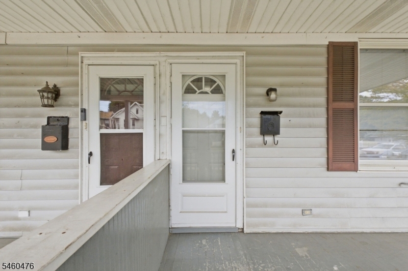 193 W Washington Avenue Washington NJ 07882