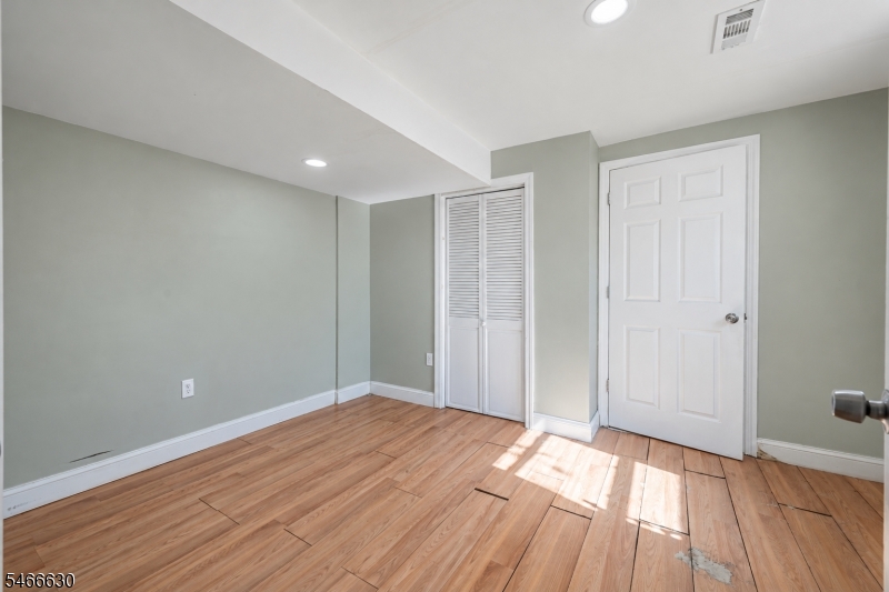 32 Smith Street Metuchen NJ 08840