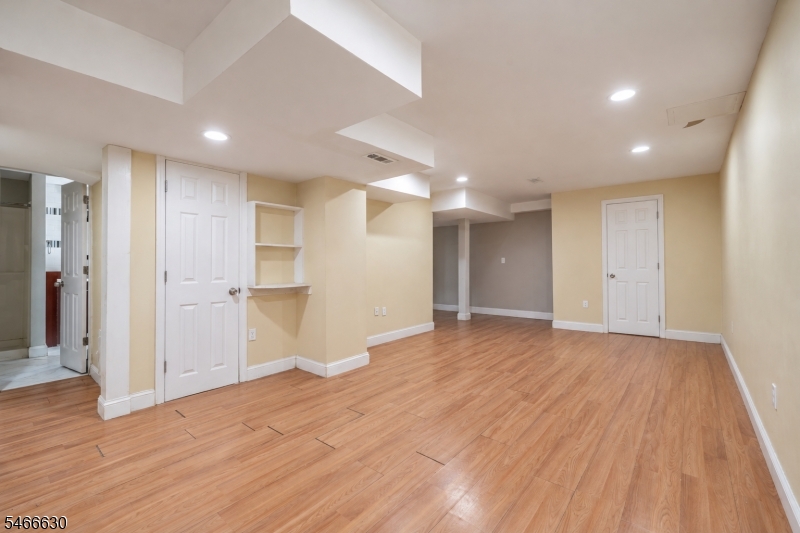 32 Smith Street Metuchen NJ 08840