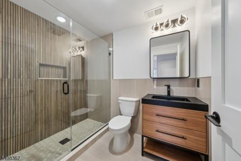 52 James Street Unit 3 Newark NJ 07102