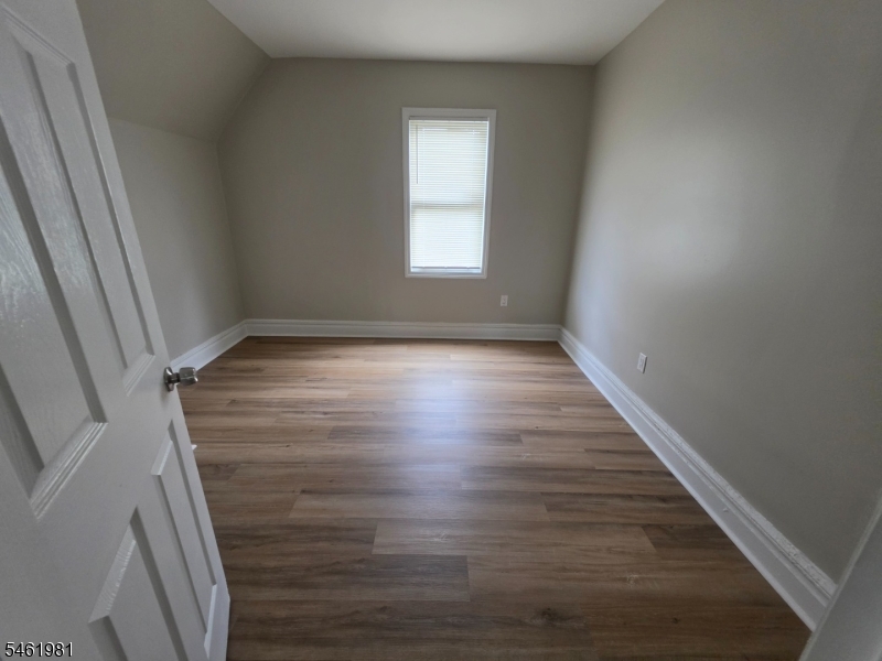 37 Mapes Avenue Newark NJ 07112