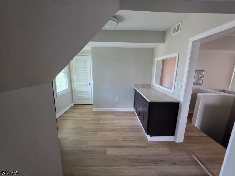 37 Mapes Avenue Newark NJ 07112