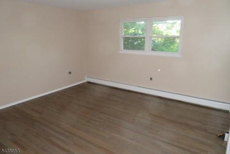 25 Storms Avenue Wanaque NJ 07420