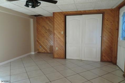25 Storms Avenue Wanaque NJ 07420