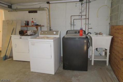 25 Storms Avenue Wanaque NJ 07420