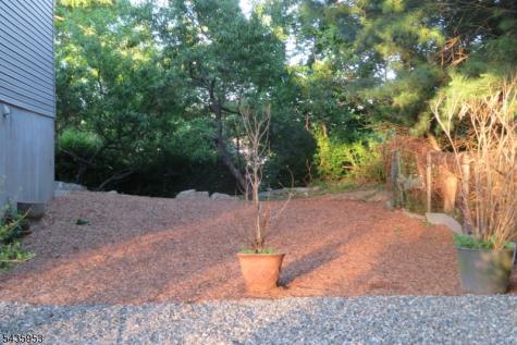25 Storms Avenue Wanaque NJ 07420