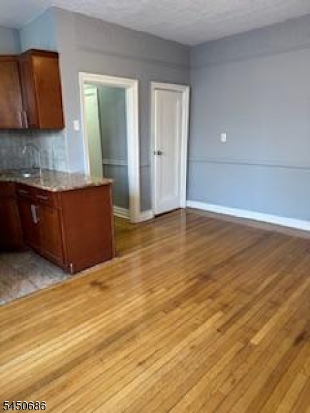 1116 Anna Street Elizabeth NJ 07201