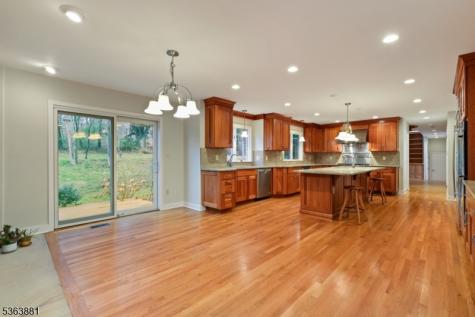 32 E Main Street Mendham NJ 07960