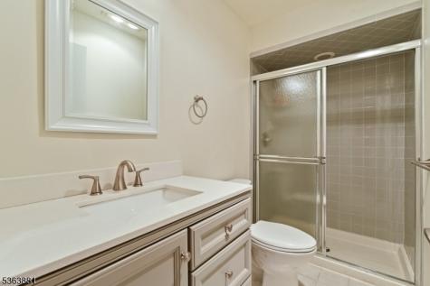 32 E Main Street Mendham NJ 07960