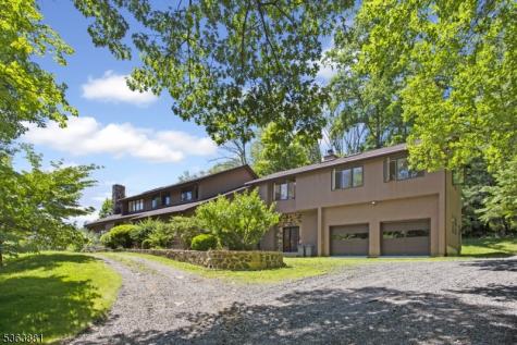 32 E Main Street Mendham NJ 07960