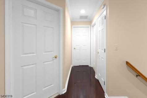 72 Albert Court Parsippany-troy Hills NJ 07054