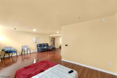 72 Albert Court Parsippany-troy Hills NJ 07054