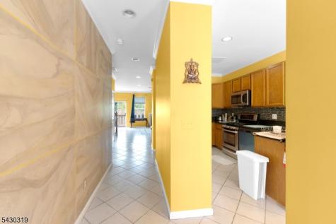 72 Albert Court Parsippany-troy Hills NJ 07054