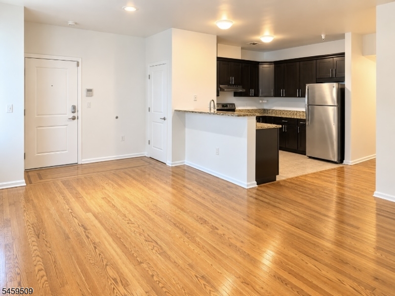 92 Willow Street Bloomfield NJ 07003