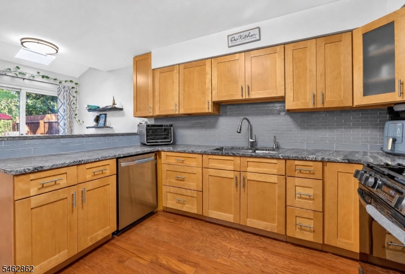 29 Olive Court Raritan NJ 08822