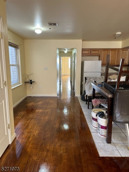473 Clinton Avenue Newark NJ 07108
