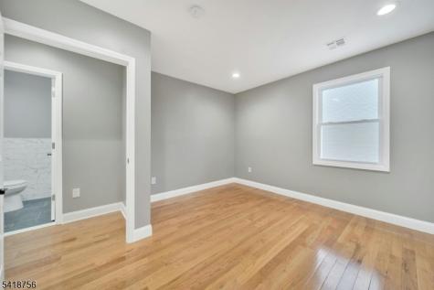 518 Summer Street Paterson NJ 07501