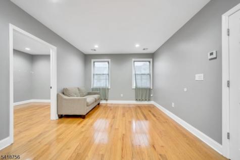 518 Summer Street Paterson NJ 07501