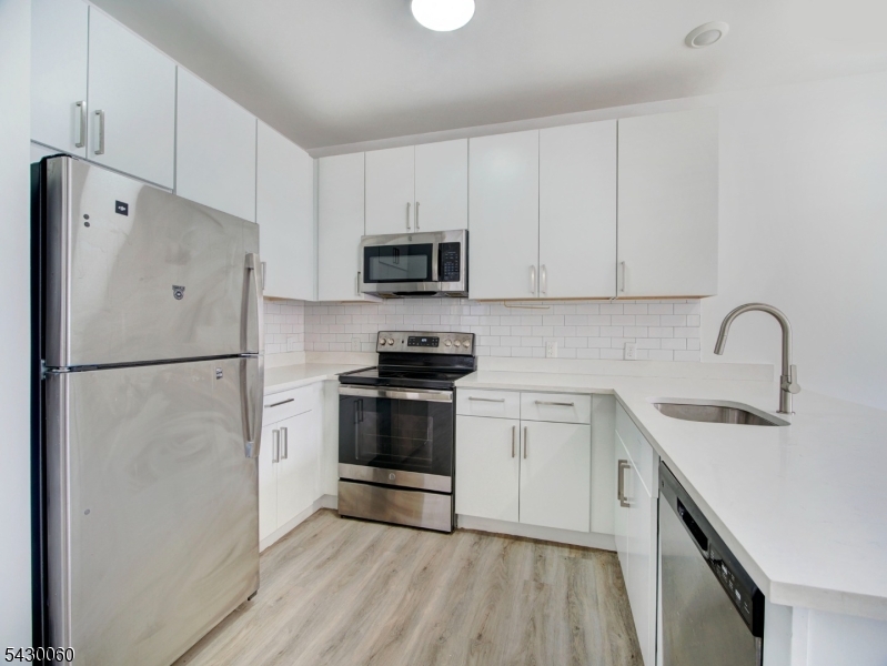 1127 -1133STUYVESANT Avenue Irvington NJ 07111