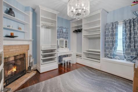 11 Crestmont Road Verona NJ 07044