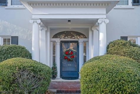 11 Crestmont Road Verona NJ 07044